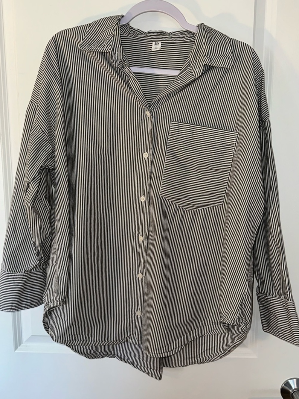BP Nordstrom Cotton Size Medium Gray & White Vertical Stripe Button-Down Shirt